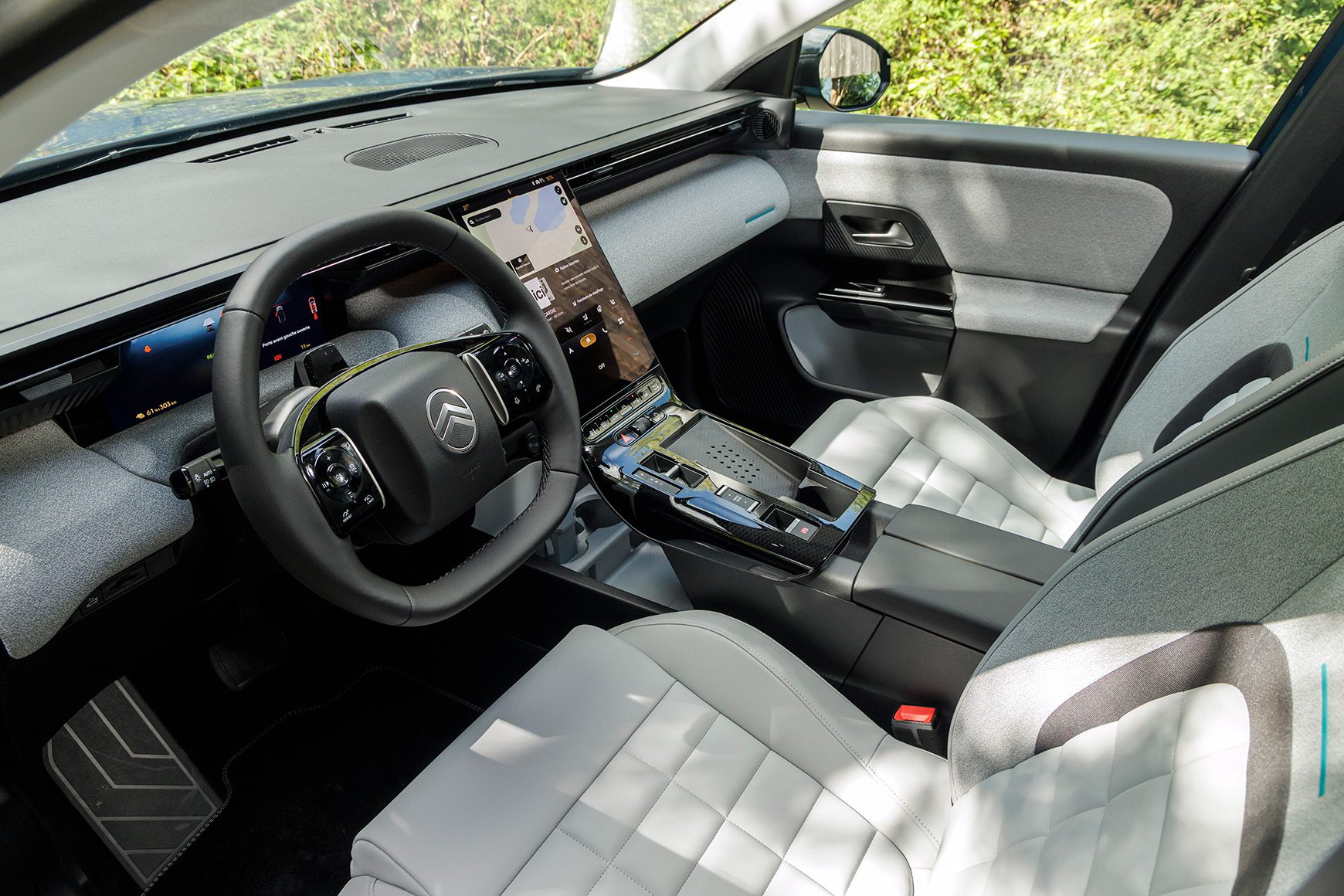 Citroën C5 Aircross Émeraude interieur