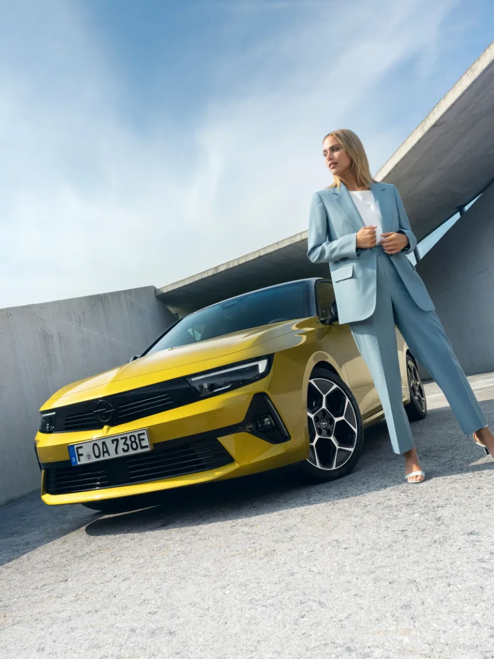 Autocentrum-Van-Vliet-Opel-Astra-Hybrid