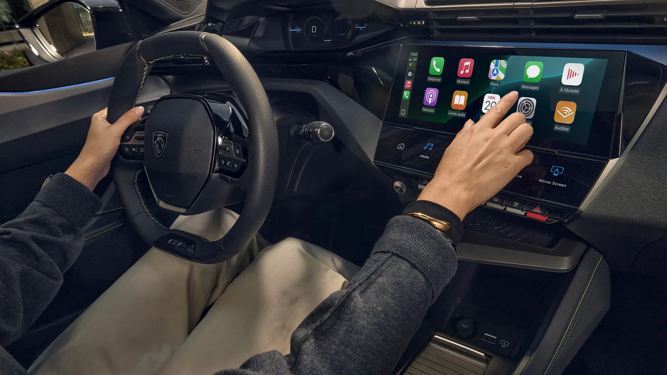 Peugeot e-308 i-Cockpit