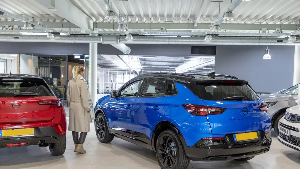 Autocentrum van Vliet Showroom
