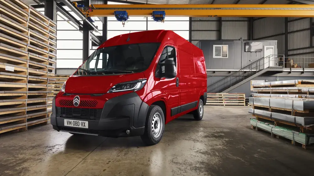 Autocentrum-Van-Vliet-Citroën-Nieuwe-Jumper-loods