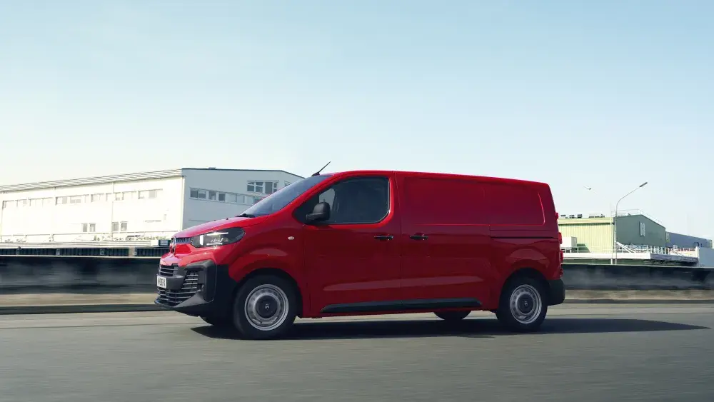 Autocentrum-Van-Vliet-Citroën-Nieuwe-Jumpy-zijkant