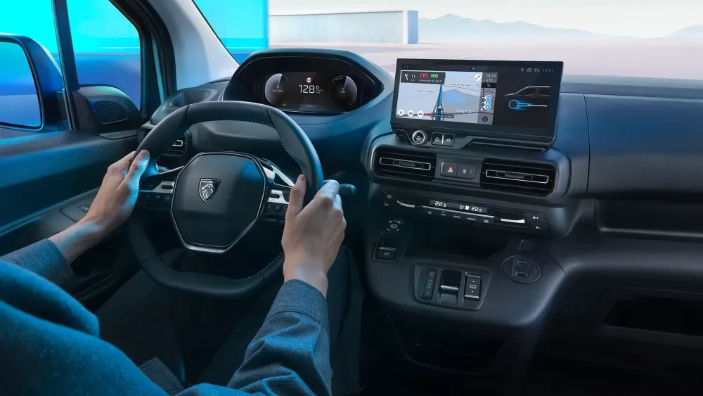 Autocentrum-Van-Vliet-Peugeot-nieuwe-e-Partner-dashboard