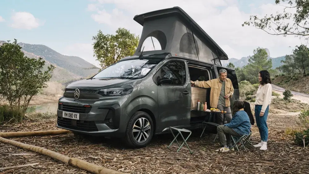 Autocentrum-Van-Vliet-nieuwe-Citroën-Holidays-pop-up-dak