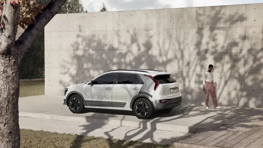 Autocentrum-Van-Vliet-Kia-Niro-2022-EV-uitstraling.jpg
