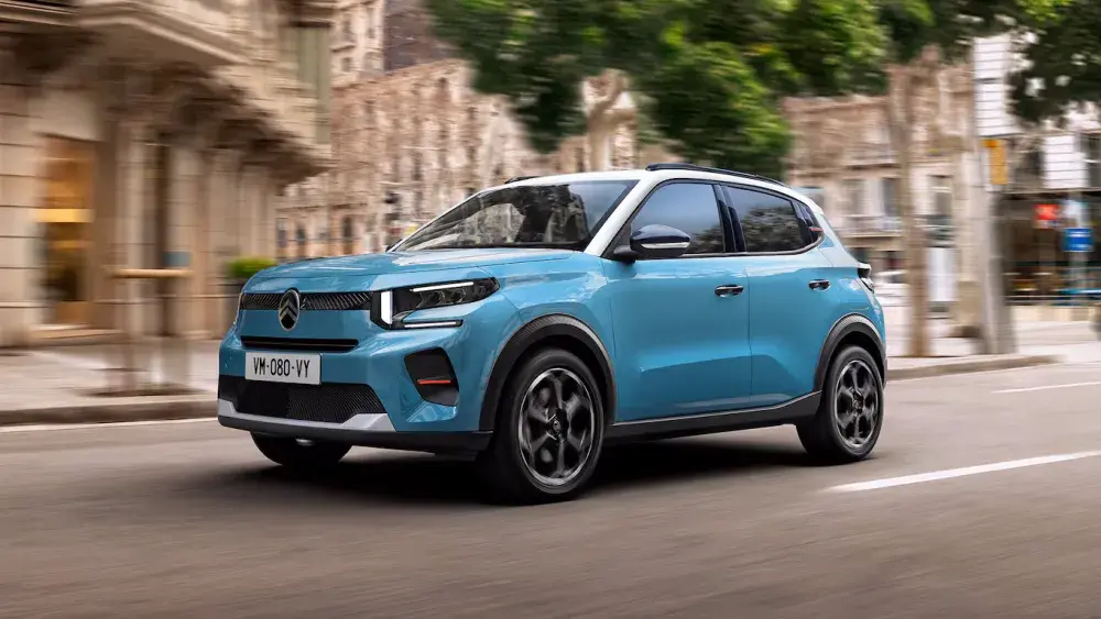 Autocentrum-Van-Vliet-Nieuwe-Citroën-C3-rijdend.png