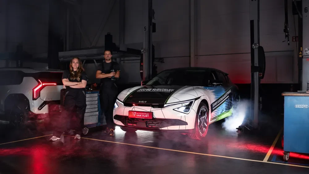 Autocentrum Van Vliet lanceert opvallende wervingscampagne voor automonteurs
