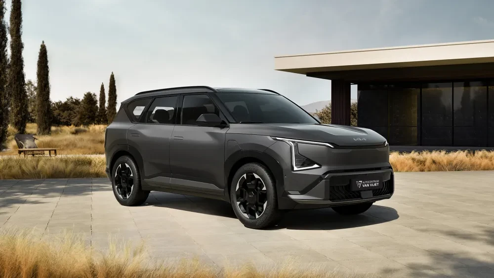 AutoWeek: “Skoda Enyaq mag zich zorgen maken”