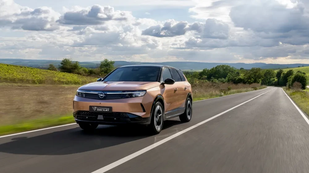 Nieuwe Opel Grandland Electric Long Range: tot 694 kilometer elektrisch rijbereik