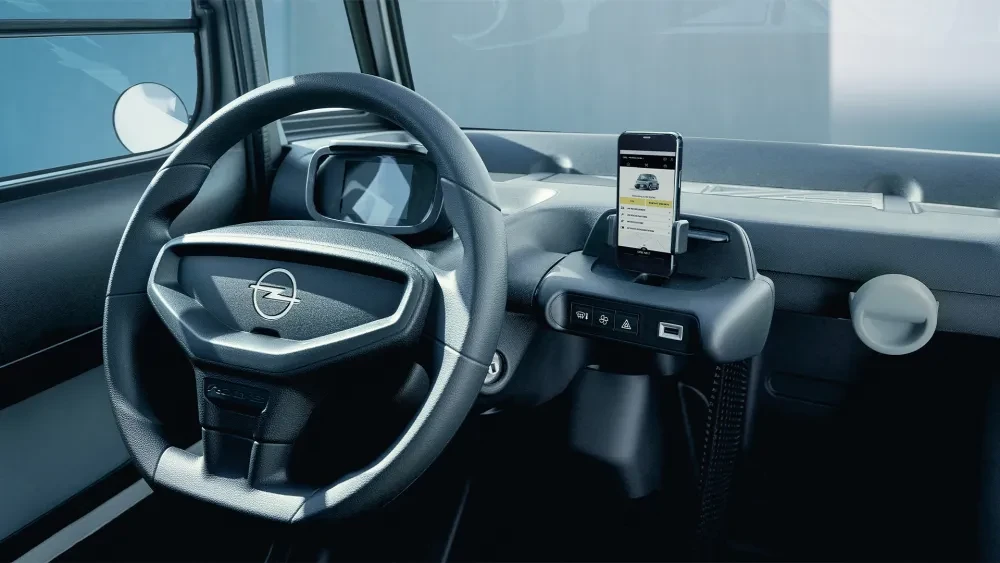Opel Rocks Electric interieur