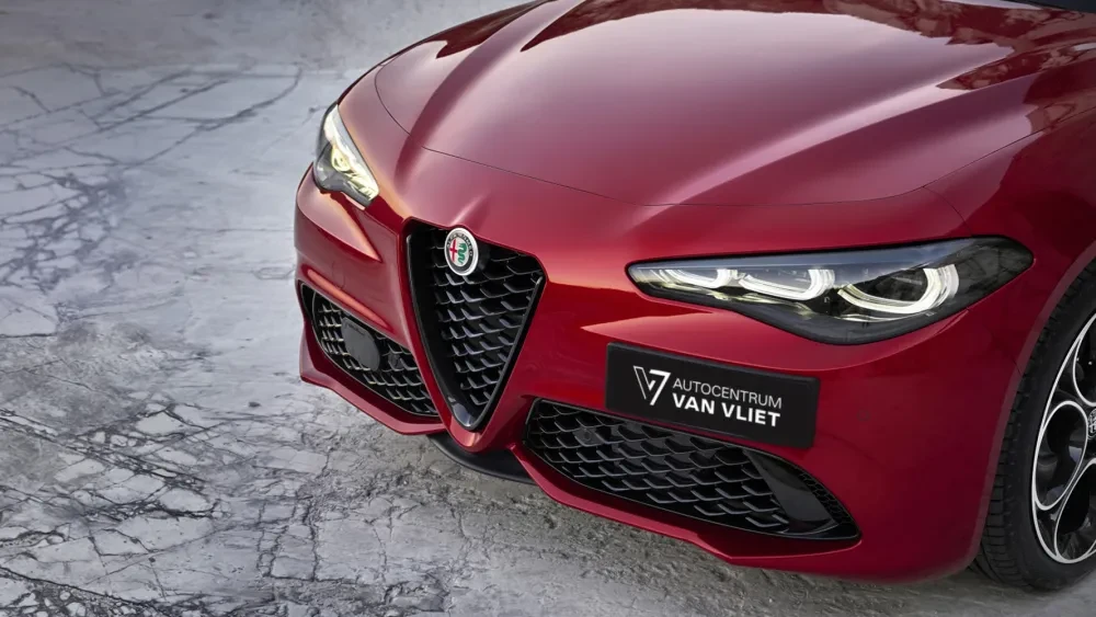 Alfa Romeo Giulia: Techniek die de zintuigen prikkelt