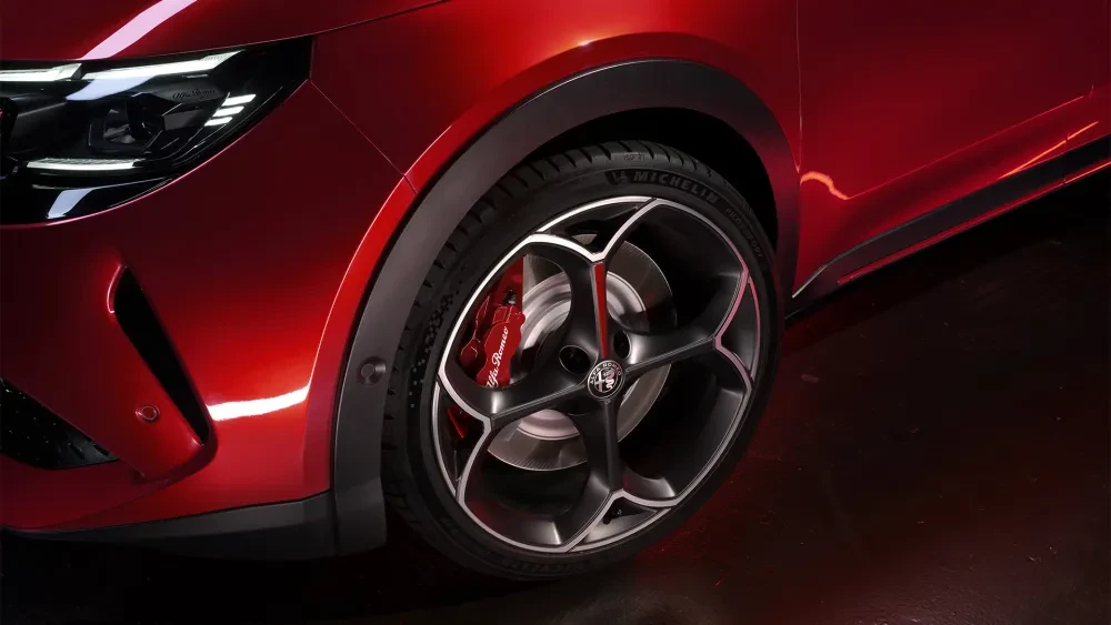 Alfa Romeo Junior: Een design dat hoofden doet draaien