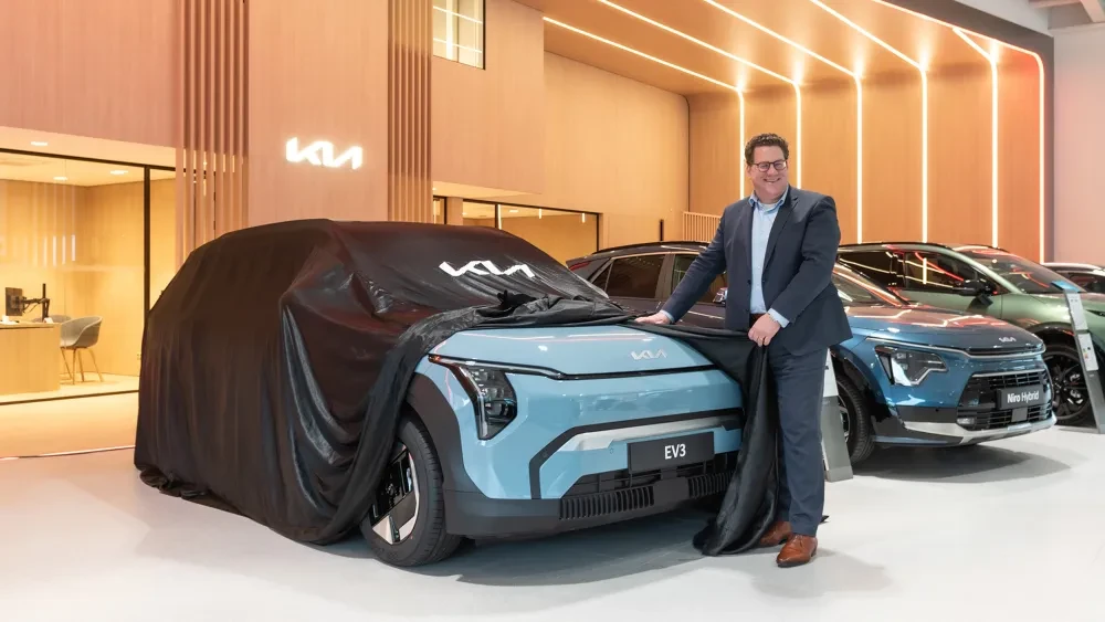 Autocentrum Van Vliet x Zomerspektakel aan het Meer: wie zijn wij